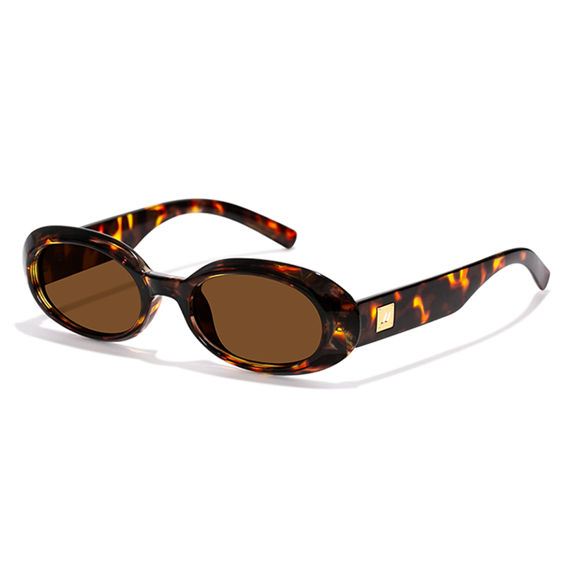 T03 Chunky Oval Sunglasses - Retro 90s Black Frame with Gold Logo Detail - Image 3