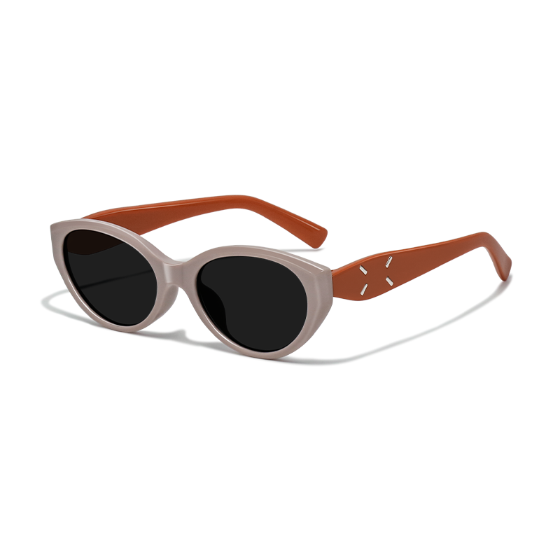 507551 Chic Kids' Cat-Eye Sunglasses - UV Protection & Trendy Two-Tone Design - Image 5